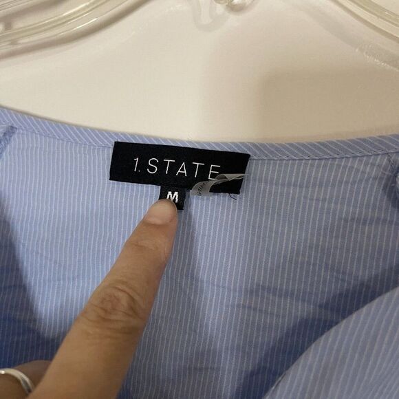1.STATE blue pinstripe corset cinched long sleeve blouse top size Medium - Picture 6 of 7
